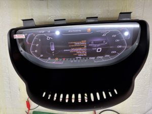CarVigo Hilux Fortuner Tableau de bord intégré 1DIN avec écran OLED, compteur de vitesse, lecteur <span class=keywords><strong>DVD</strong></span> USB CarPlay - Product Image 2