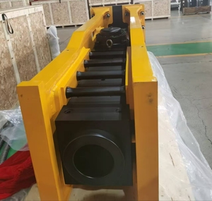 Casseur hydraulique SB45 pour les industries de la construction et minières, type boîte, état neuf, moteur principal incluant marteau, burin, roulement - Product Image 6
