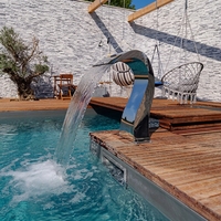Fontaine cascade rectangulaire en acier inoxydable soudé sur mesure pour jardin extérieur, surface polie miroir, sculpture en corten, vente en gros