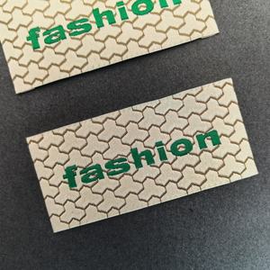 ป้ายผ้าไหมแบบเย็บติดสำหรับกระเป๋าป้ายผ้าทอลายทแยงเป็นมิตรกับสิ่งแวดล้อม - Product Image 4