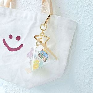 Llavero de figura de anime japonés personalizado al por mayor, llavero de plástico transparente con diseño de caramelo, con uso de aleación de metal y resina - Product Image 3