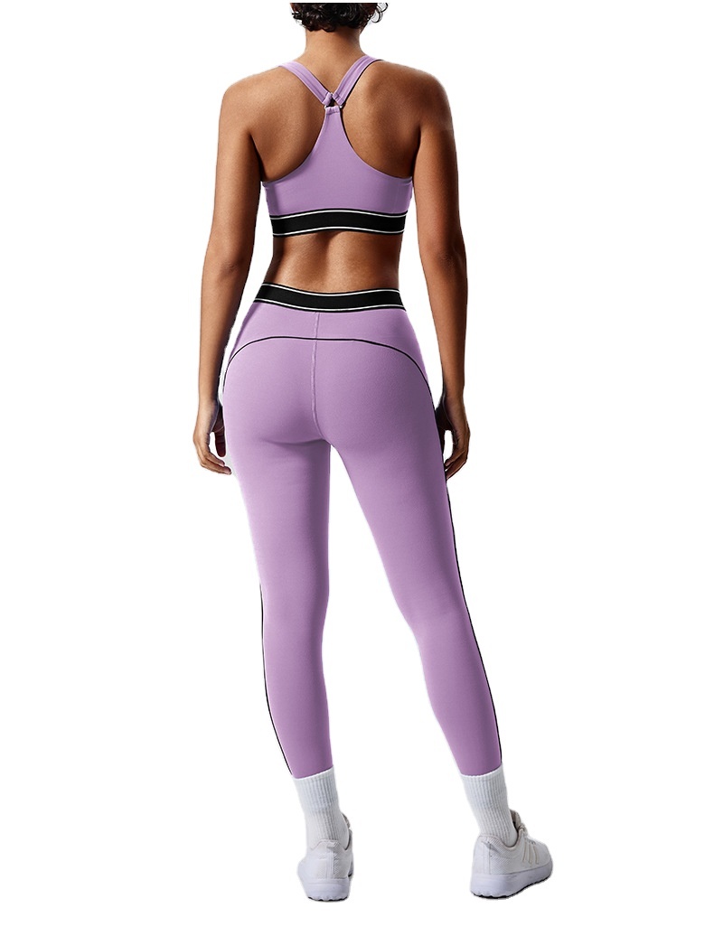 2-Piece Color-Block Activewear Set (LJ-LI-CB303): fabric, pocket and construction detail