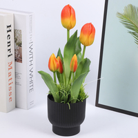 Großhandel Hohe Künstliche Tulpen im Schwarzen Topf UV-Beständig Außendekoration 10x30cm Großpackung 144 Stück Zaun Garten