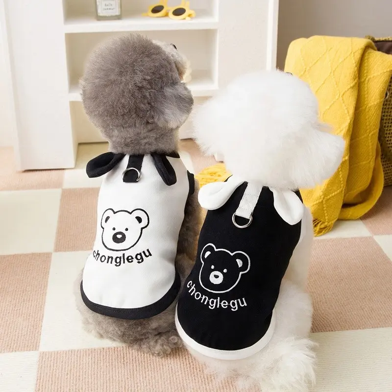 New dog T-shirt fashion high quality bear black and white simple cute dog cat clothes can lead small dog pet clothing