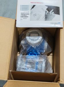 真新しい化学プロセススキッドとエンドレス + ハウザープロラインプロマグP 300 E H電磁流量計5P3B25 5P3B40 - Product Image 4