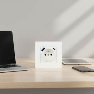 Prise murale française <span class=keywords><strong>2P</strong></span>+<span class=keywords><strong>T</strong></span> avec ports USB de charge rapide PD20W Type-A Type-C, conforme aux normes européennes, ignifuge, panneau <span class=keywords><strong>PC</strong></span> 86*86 - Product Image 1