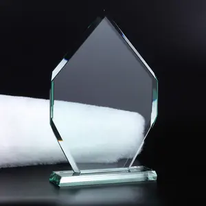 Cheap Price Crystal Glass Trophy AwardためBlank