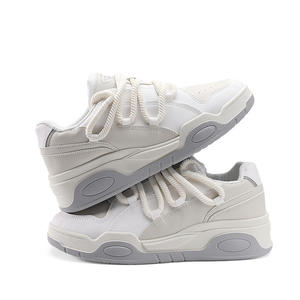 Hiver Semelle épaisse Coréen Versatile Pain Chaussures Mode Tendance Haute Beauté Casual Hommes Chaussures - Product Image 3