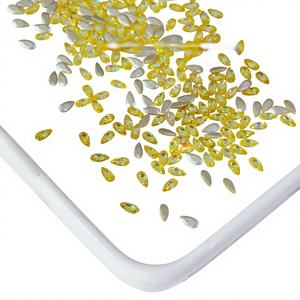 Bijoux pour ongles en zircon <span class=keywords><strong>goutte</strong></span> <span class=keywords><strong>d</strong></span>'<span class=keywords><strong>eau</strong></span> dorée, automne-hiver, mini bord inversé scintillant, fond plat long, perceuse à ongles - Product Image 1