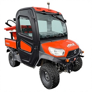 Véhicule utilitaire Kubota RTV-X 4x4 certifié EPA avec blocage de différentiel, orange et noir, cage de sécurité, benne arrière - Product Image 3