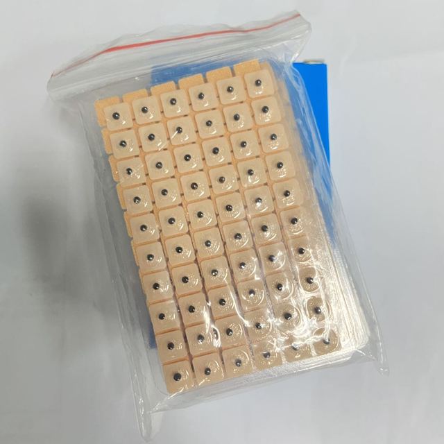 Good Quality Chinese Multi-Function Ear Press Seeds Acupoint Stimulation Auricular Acupuncture Seeds Magnetic Ear Pellets