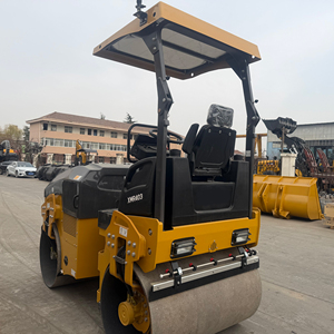 Compactadora Vibratoria de Asfalto Pequeña XMR403 para Renovación de Caminos Rurales - Product Image 1