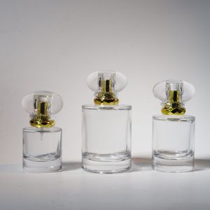 Low Price Wholesale Round Crimp Clear <b>Empty</b> Refillable Perfume Glass <b>Bottle</b> 30ml 50ml 100ml Unique Perfume <b>Spray</b> <b>Bottle</b> - Product Image 2