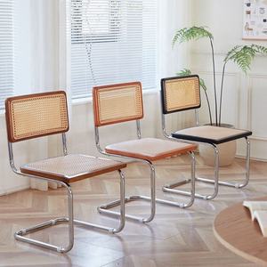 Offres promotionnelles : Chaises de <span class=keywords><strong>salle</strong></span> à <span class=keywords><strong>manger</strong></span> en rotin avec dossier en canne et pieds en acier inoxydable, design nordique, mobilier de maison - Product Image 5