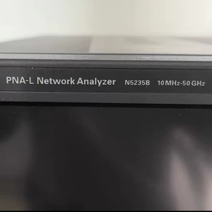 เครื่องวิเคราะห์เครือข่ายไมโครเวฟ KEYSIGHT N5235B PNA-L, 50 GHz - Product Image 1