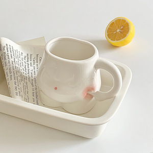 Nordic Schattige Onregelmatige Buik Unieke Handgreep Keramische Melkbeker - Product Image 6