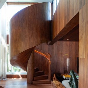 <span class=keywords><strong>Escalier</strong></span> <span class=keywords><strong>en</strong></span> <span class=keywords><strong>colimaçon</strong></span> intérieur de luxe avec fabrication de précision et forme élégante - Product Image 1