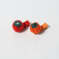 Petites pinces à cheveux en feutre mignonnes faites à la main pour enfants accessoires de cheveux simples et doux avec ruban de simulation de fruits et légumes en métal