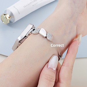 ใช้งานร่วมกับนาฬิกาซีรีส์ 1-11 สายรัดข้อมืออะไหล่แบบสายโทรศัพท์ CHARM ทำจากโลหะผสมสังกะสีสไตล์นักเรียน - Product Image 3