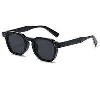 2025 lunettes de soleil de luxe à la mode pour femmes nouveau Design cadre carré noir Logo personnalisé unisexe chaud en gros lunettes de soleil