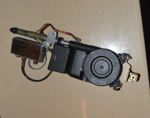 Nuevo Original Listo REMANUFACTURADO 98-93 Mercedes Antena de alimentación E320 E500 E420 2028202075 Almacén Automatización industrial PLC <span class=keywords><strong>Pro</strong></span> - Product Image 3