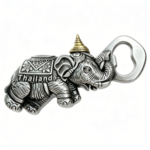 Monedero con forma personalizada de aleación de zinc, moderno, de esmalte suave, con diseño de moneda de desafío, troquelado e impreso - Honor a la Valouridad, Primer Año Nuevo Chino - Product Image 1