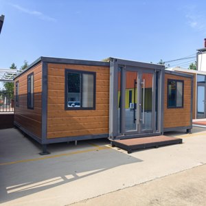 Maison Modulaire en Conteneurs à 2 Étages Grande Taille, Structure de Maison Détachable 4/5 Chambres et Salon de Luxe - Product Image 1