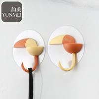 Crochets muraux autocollants en forme de toucan, adhérence forte, sans perçage, crochets décoratifs adhésifs pour salle de bain et salon