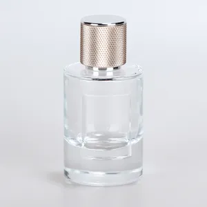 2021Eau De Toilette स्प्रे इत्र की शीशी कस्टम प्रसंस्करण और लक्जरी कांच की बोतलें 50ml