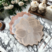 Lotus or et argent tampons tapis forme de fleur rond PVC résistant à la chaleur en plastique napperon tapis de Table pour la décoration de la maison