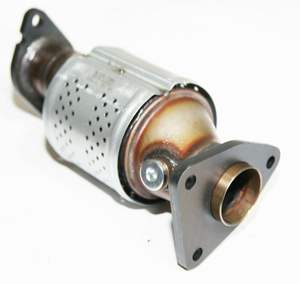 FL convertidor catalítico para 05-11 Nis * Un Fron * ier/Pathfinder/Xterra 4.0L V6 - Product Image 1