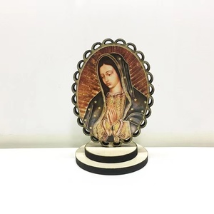 Ornamento <span class=keywords><strong>de</strong></span> madera <span class=keywords><strong>de</strong></span> escritorio para coche, icono <span class=keywords><strong>de</strong></span> la Santa Familia, la santa corona <span class=keywords><strong>de</strong></span> <span class=keywords><strong>espinas</strong></span> - Product Image 3