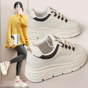 W3683 mocassini <span class=keywords><strong>da</strong></span> <span class=keywords><strong>donna</strong></span> alla moda <span class=keywords><strong>scarpe</strong></span> Casual <span class=keywords><strong>con</strong></span> Sole spesse e altezza aumentata impermeabili per l'inverno autunno primavera - Product Image 1