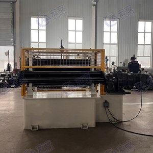 Machine de gaufrage CNC entièrement automatique avec commande PLC, moteur de boîte de vitesses et pompe pour plaques métalliques - Product Image 4