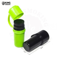 Vente en gros Moulin à herbes en plastique 2 en 1 de qualité supérieure avec rangement Moulin à épices à fumée de tabac avec logo personnalisé pour accessoires de fumeurs