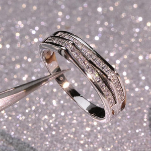 Anello a Doppio Strato con Design Creativo per Donne - Product Image 1