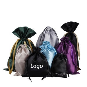 Sacs à cordon en tissu satiné imprimé en usine, sacs à poussière en soie, sacs pour cheveux, pochettes d'emballage pour sous-vêtements avec ruban - Product Image 1