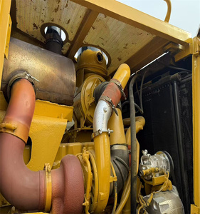 รถดันดิน D8R มือสอง นำเข้าจากญี่ปุ่นแท้ รุ่น D8T/D8L/D8N/D8R แบบตีนตะขาบ น้ำหนัก 38000 กก. ความสูง 4.6 ม. เครื่องยนต์ 228 กิโลวัตต์ ขาย - Product Image 5