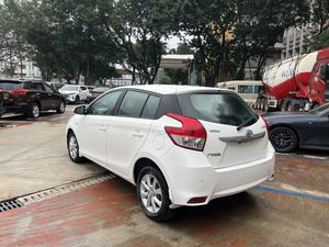 <span class=keywords><strong>Toyota</strong></span> <span class=keywords><strong>YARiS</strong></span> L <span class=keywords><strong>2014</strong></span> Usado, <span class=keywords><strong>Blanco</strong></span>, 1.5L, Hatchback, Volante a la Izquierda, Gasolina, Auto Usado para Exportación - Product Image 2