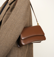 Sac à bandoulière en cuir véritable pour femme, sacoche imperméable avec fermeture éclair et sangle unique pour le quotidien et les voyages