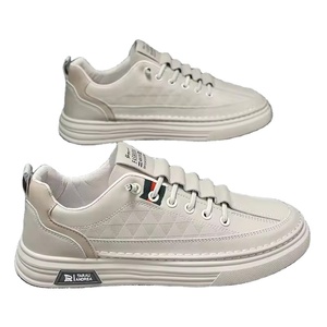 YF nuove <span class=keywords><strong>scarpe</strong></span> da running da uomo versatili e traspiranti da uomo <span class=keywords><strong>piccole</strong></span> <span class=keywords><strong>scarpe</strong></span> da passeggio per sport e tempo libero - Product Image 1