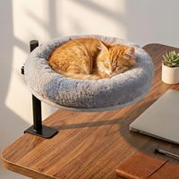 Lit de bureau pour chat en plastique garni de laine, réglable à 360 degrés, capacité de 35 lb, peu encombrant, avec pince amovible et lavable