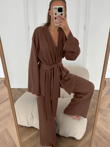 Set da <span class=keywords><strong>3</strong></span> Pezzi per Donna in Maglia per Autunno e Inverno - Vestaglia a Maniche Lunghe Confortevole con Pigiama Traspirante - Product Image 6