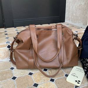 Sac fourre-tout pour femme, grande capacité, fermeture éclair, résistant à l'eau, couleur unie, décontracté, usage quotidien, printemps 2024 - Product Image 4