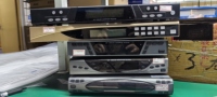 Sistema de Micrófono Inalámbrico VHF Profesional V6 KTV Entertainment, Mini Micrófono de Solapa y Auriculares, 100 Canales, para Karaoke