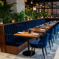 Offres Spéciales Commercial Moderne Cafétéria Bleu Velours Doux Canapé Cabine Sièges Café Table et Chaise Restaurant Meubles Ensembles