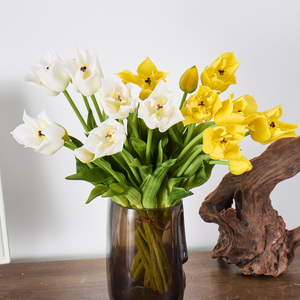 Vendita Diretta dalla Fabbrica: Bouquet di Tulipani Artificiali Realistici, Tulipani Altamente Simulati all'Ingrosso per Rivenditori e Fioristi - Product Image 2