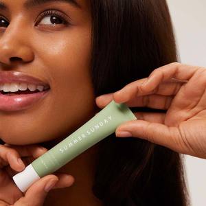 Vente chaude 5 Couleurs Hydrater Glaçure À Lèvres Étanche Végétalien Sans Cruauté Longue Durée Baume À Lèvres Marque Privée Brillant À Lèvres - Product Image 3