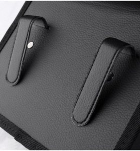 Mini contenitore in pelle <span class=keywords><strong>porta</strong></span> <span class=keywords><strong>auto</strong></span> Organizer sacchetto della spazzatura appeso in pelle veicolo bidone della spazzatura con Clip e coperchio - Product Image 4