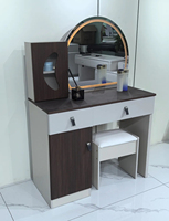 Table de maquillage moderne en bois bicolore avec miroir LED intelligent irrégulier, éco-responsable et durable, avec armoire latérale amovible et tiroir
